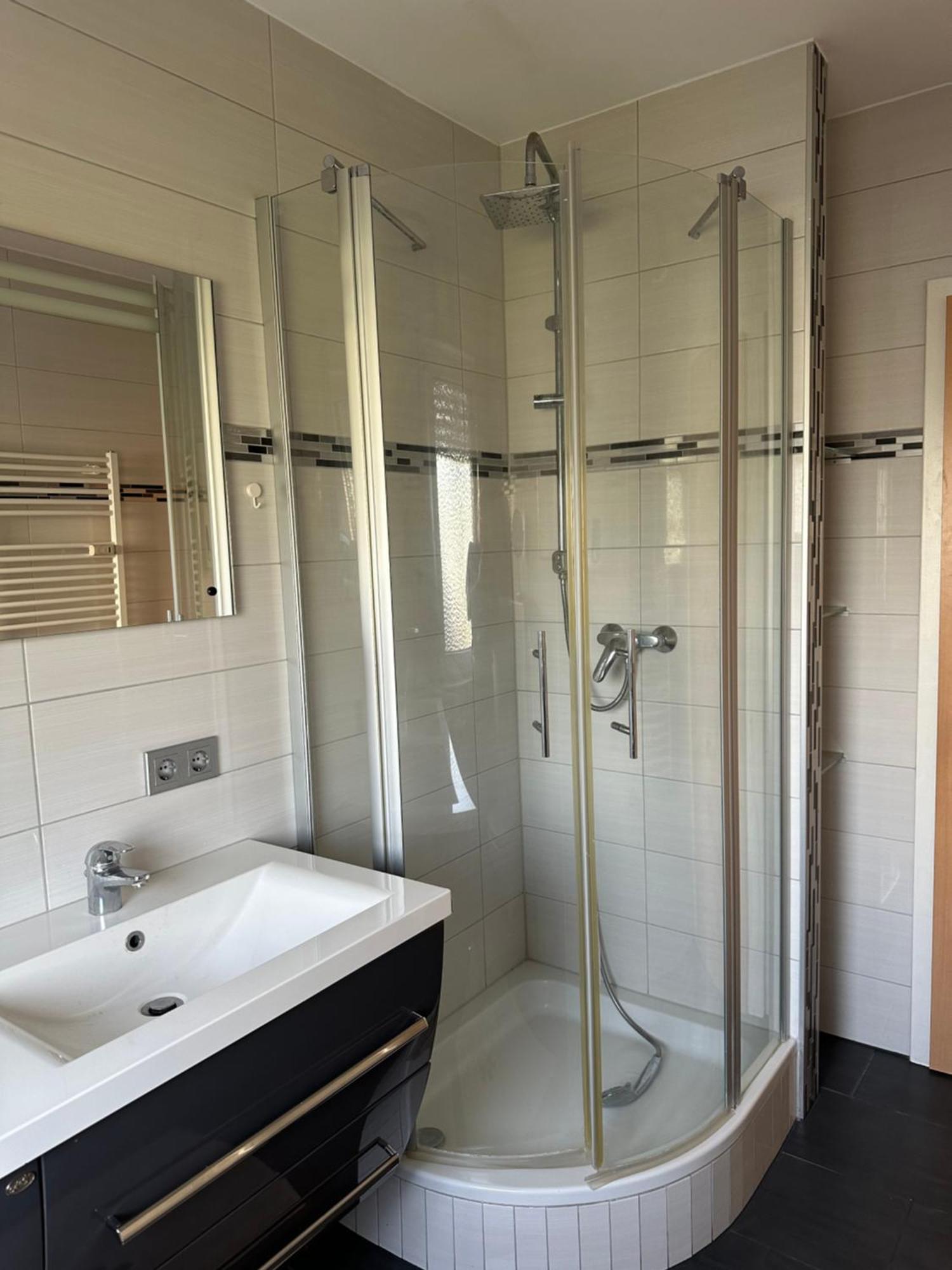 Zwei Zimmer In Koblenz-kesselheim